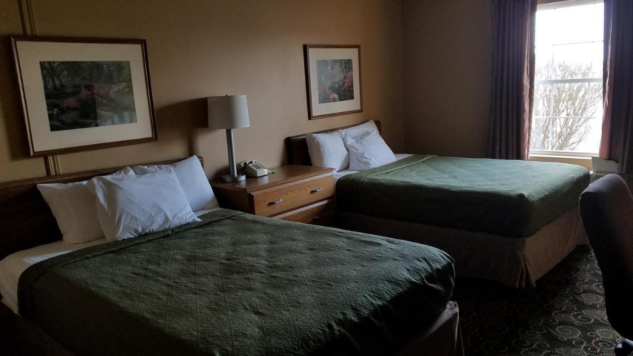 Pine View Resort Монтичело Екстериор снимка